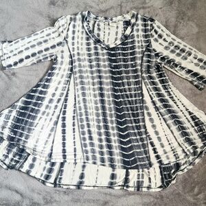 Saint Tropez West Black And White Tunic Top Size L